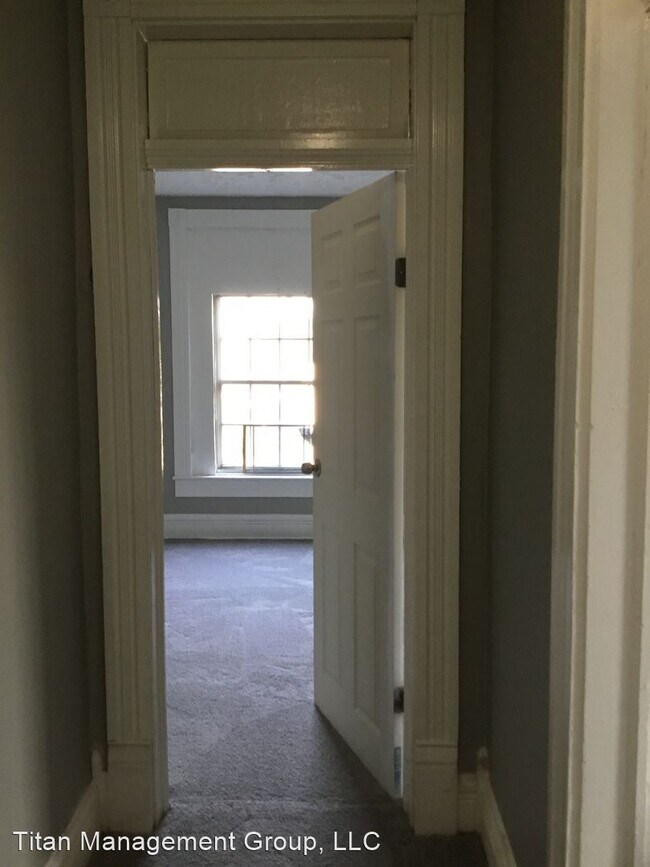 Building Photo - 4 br, 2 bath House - 2333 North 19th Street