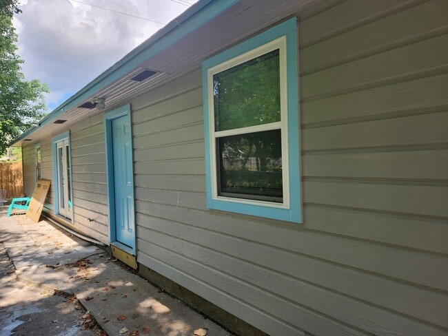 Primary Photo - 2538 Jackson