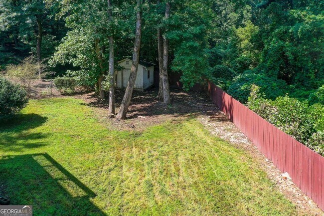 Building Photo - 2462 Empire Forest Dr