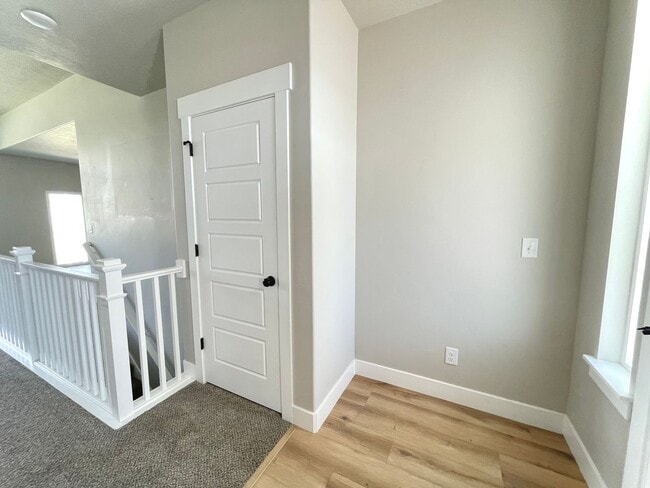 Building Photo - 3 bed 2 bath House in Nephi