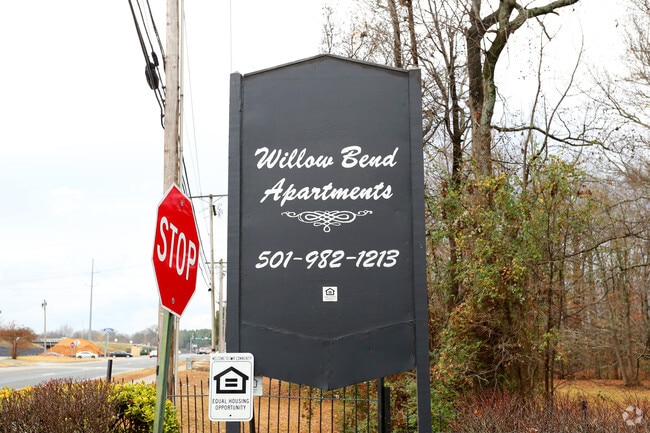 Building Photo - Willow Bend I and II Apartments