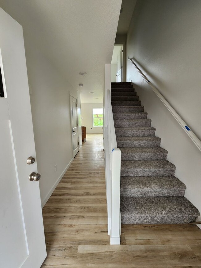 Building Photo - 1014 Peach Rd