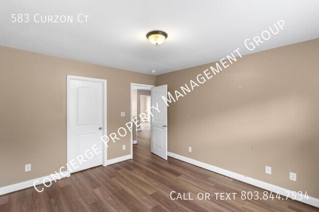Building Photo - 583 Curzon Court