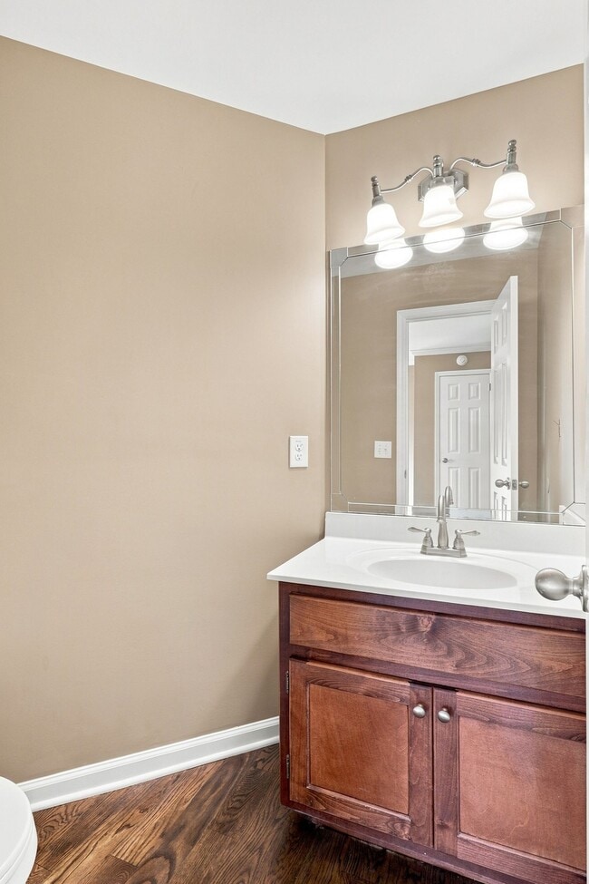 Building Photo - 2908 Caymen Ct