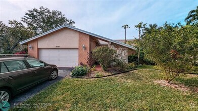 Building Photo - 8105 Nutmeg Way