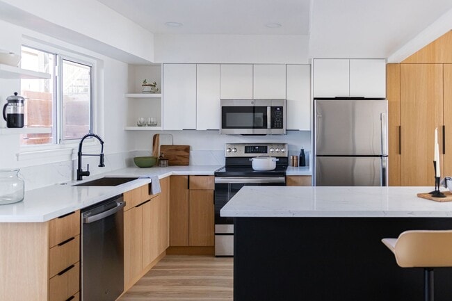 Building Photo - Astrid Place, Fair Oaks - Modern Luxury Townhomes