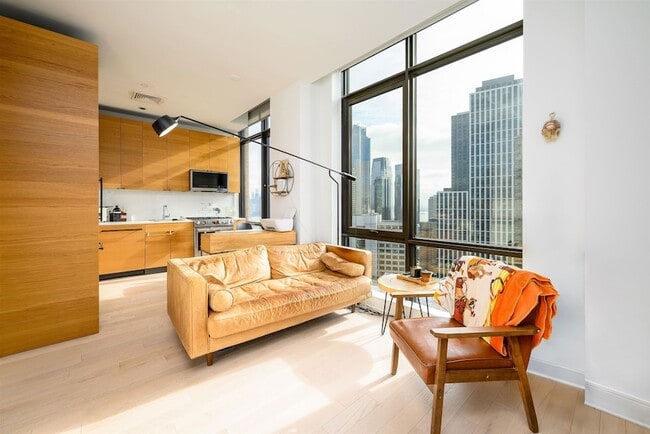 Building Photo - 10 Provost St