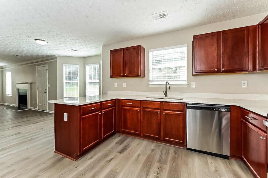 Building Photo - 223 Millstone Dr