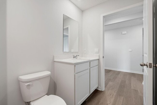 Building Photo - 414 Emily Dr