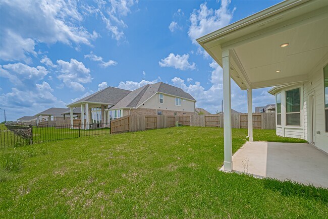 Building Photo - 5243 Trenton Arbor Ln