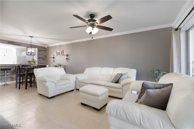 Building Photo - 1392 Churchill Cir