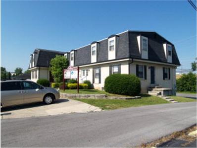 Building Photo - 221 Porter Dr