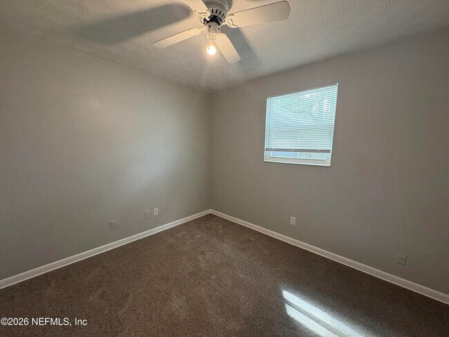 Building Photo - 6868 Medellin Ct