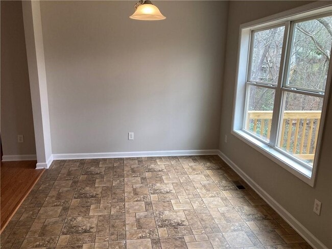 Building Photo - 273 Housley Dr