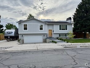 Building Photo - 11152 S Lyndbrook Way