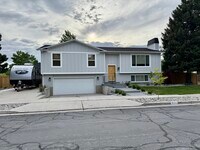 Building Photo - 11152 S Lyndbrook Way