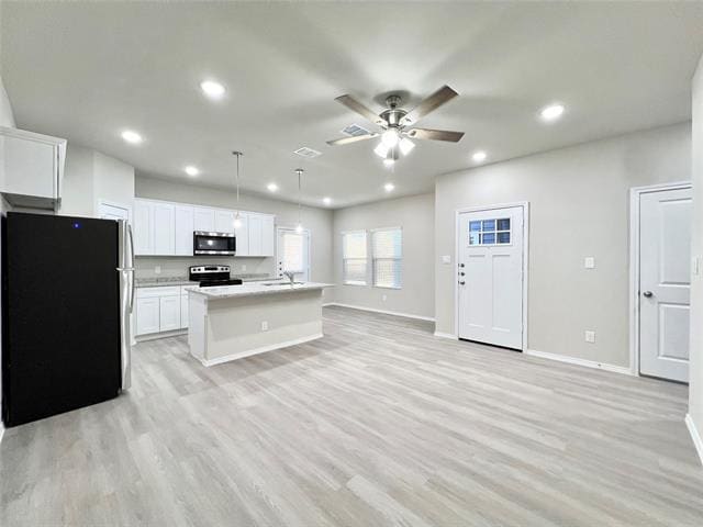 Building Photo - 3501 E Renfro St