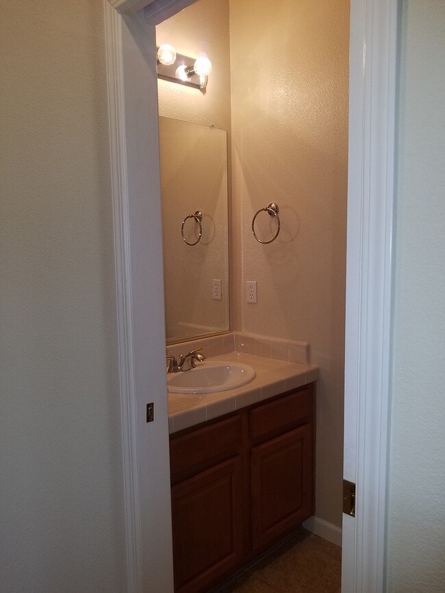 Building Photo - Action Properties R.E.S. Inc. Offering Beautiful Highland Park Single Story 3 Car, 4 Bedroom, Gar...
