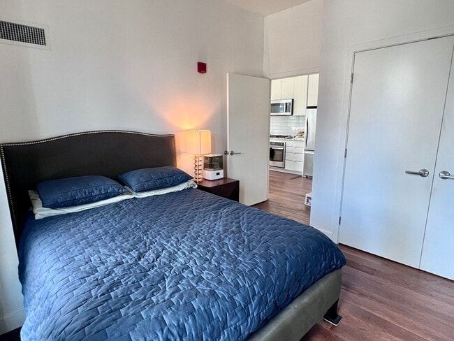 Building Photo - 74 Fenwood Rd