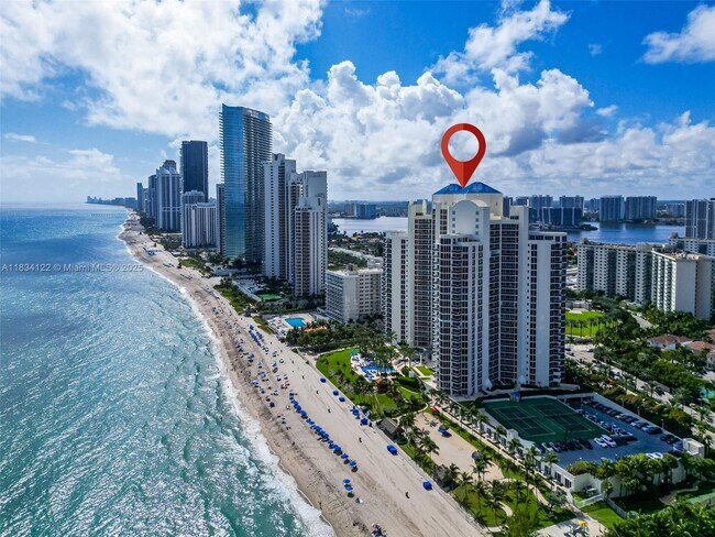 Building Photo - 19333 Collins Ave