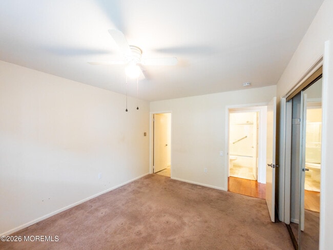 Building Photo - 227A Manchester Ln