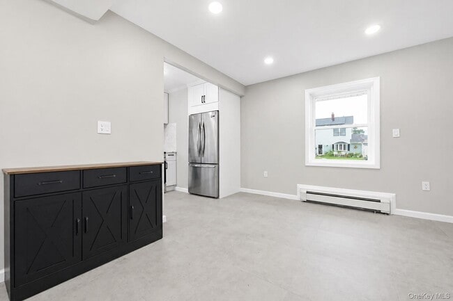 Building Photo - 24 Crag Ln
