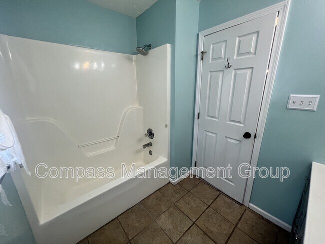 Building Photo - 5812 San Cristebal Ln