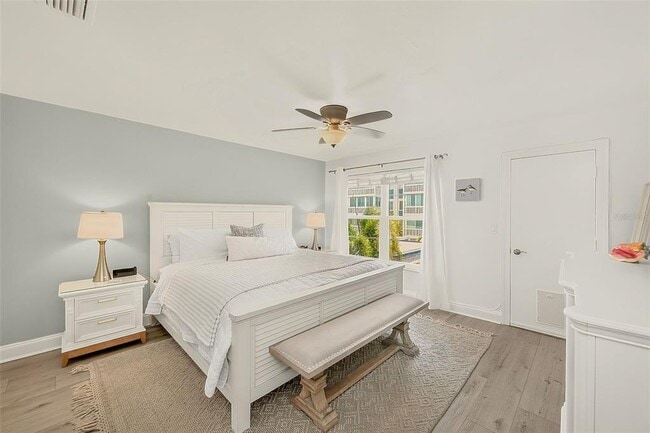 Building Photo - 147 Bluff View Dr