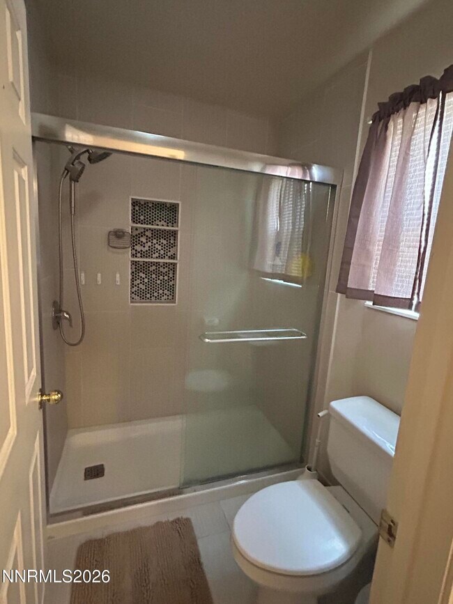 Building Photo - 1926 Hamilton Ave