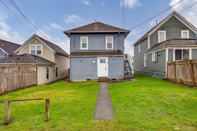 Building Photo - 2112 Wetmore Ave