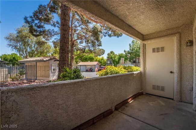 Building Photo - 5211 Caspian Springs Dr