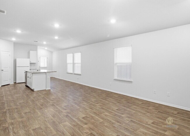 Building Photo - MOVE-IN READY | SOLAR PANELS | GREENBELT | COMMUNITY POOL & SPLASH PAD