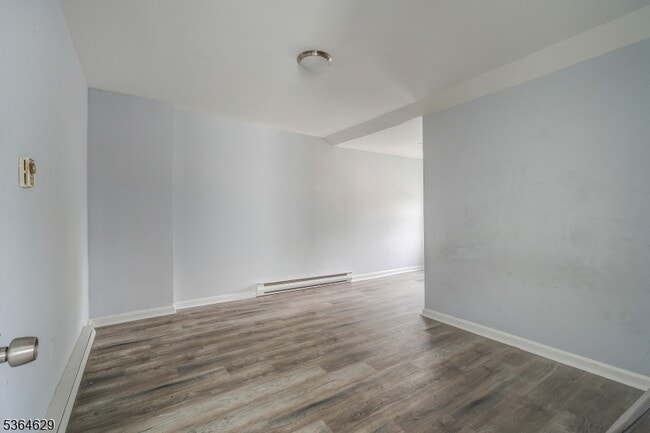 Building Photo - 59 Arnold Terrace