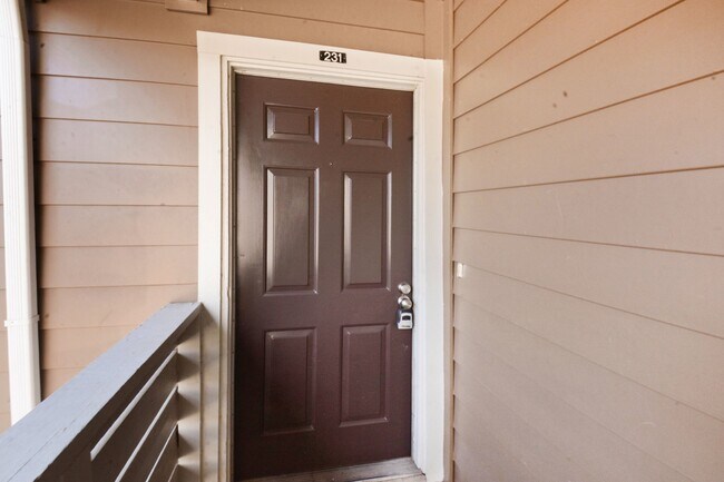 Building Photo - 3623 W Northgate Dr