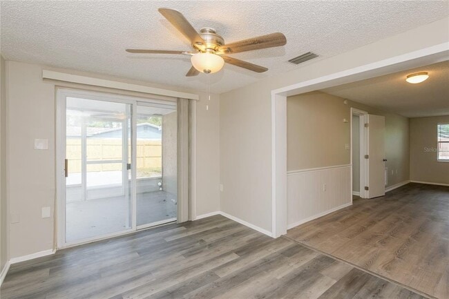 Building Photo - 1319 Gerard Ln