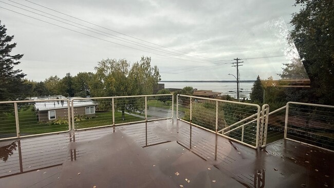 Building Photo - Beautiful Downtown House w/Inlet Views! Av...