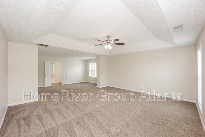 Building Photo - 1583 Marceau Dr