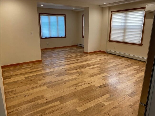 Building Photo - 65 Bay Ridge Pkwy