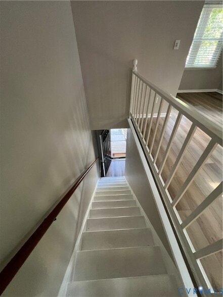 Building Photo - 1838 Ferncreek Pl