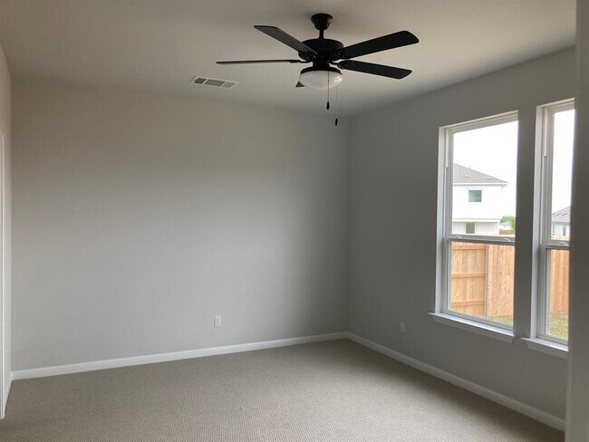 Building Photo - 2131 Alice Jay Wy