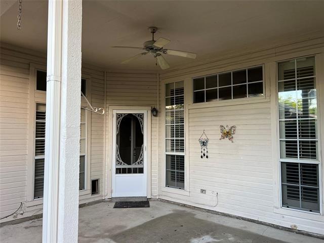 Building Photo - 827 Ash Grove Ln