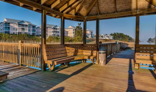 Building Photo - 637 Waterway Village Blvd