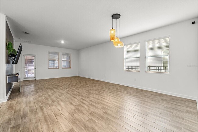 Building Photo - 11409 Rhyme Ave