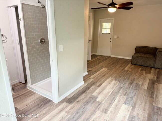 Building Photo - 1259 Cambo Ct NE