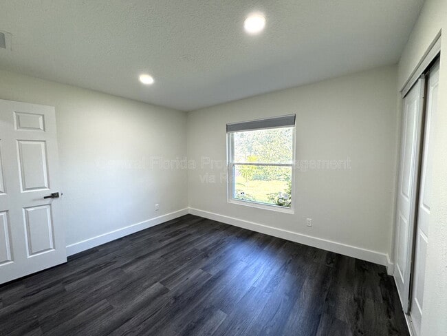 Building Photo - 9943 Bay Vista Estates Blvd