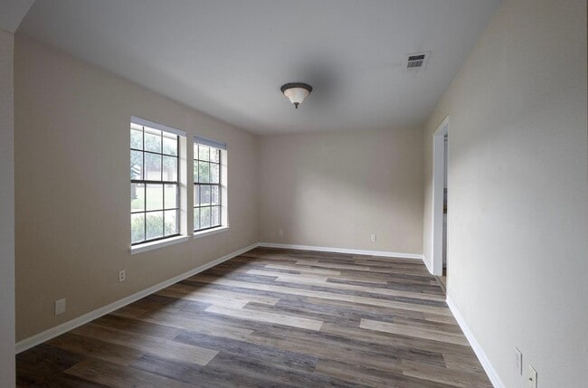 Building Photo - 3 Bed 2 Bath Home - Southlake Carroll ISD