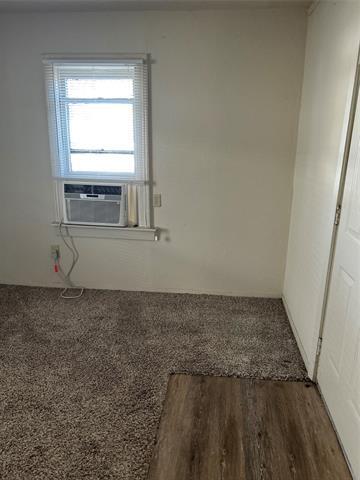 Building Photo - 205 N Las Vegas Trail