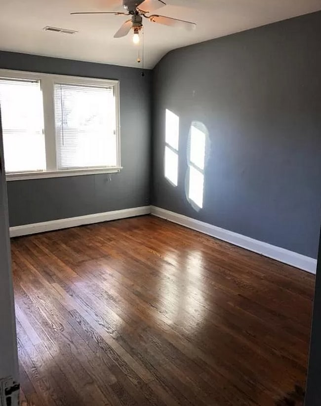 Building Photo - 3 Bedroom, 1.5 Bath Townhome in Towson