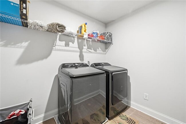 Building Photo - 721 Stickley Oak Way