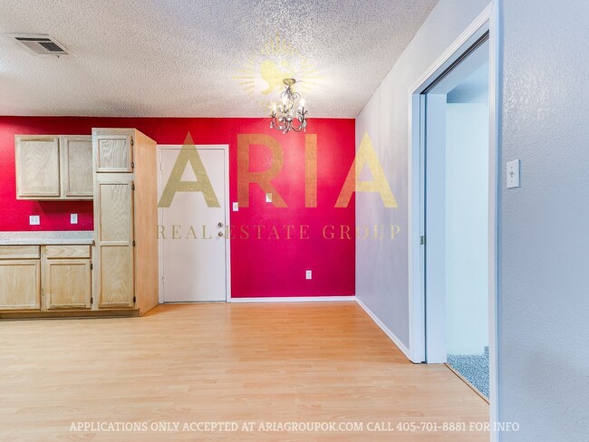 Building Photo - *NOW PRELEASING FOR AUGUST 2025* 4 Bed/2 B...